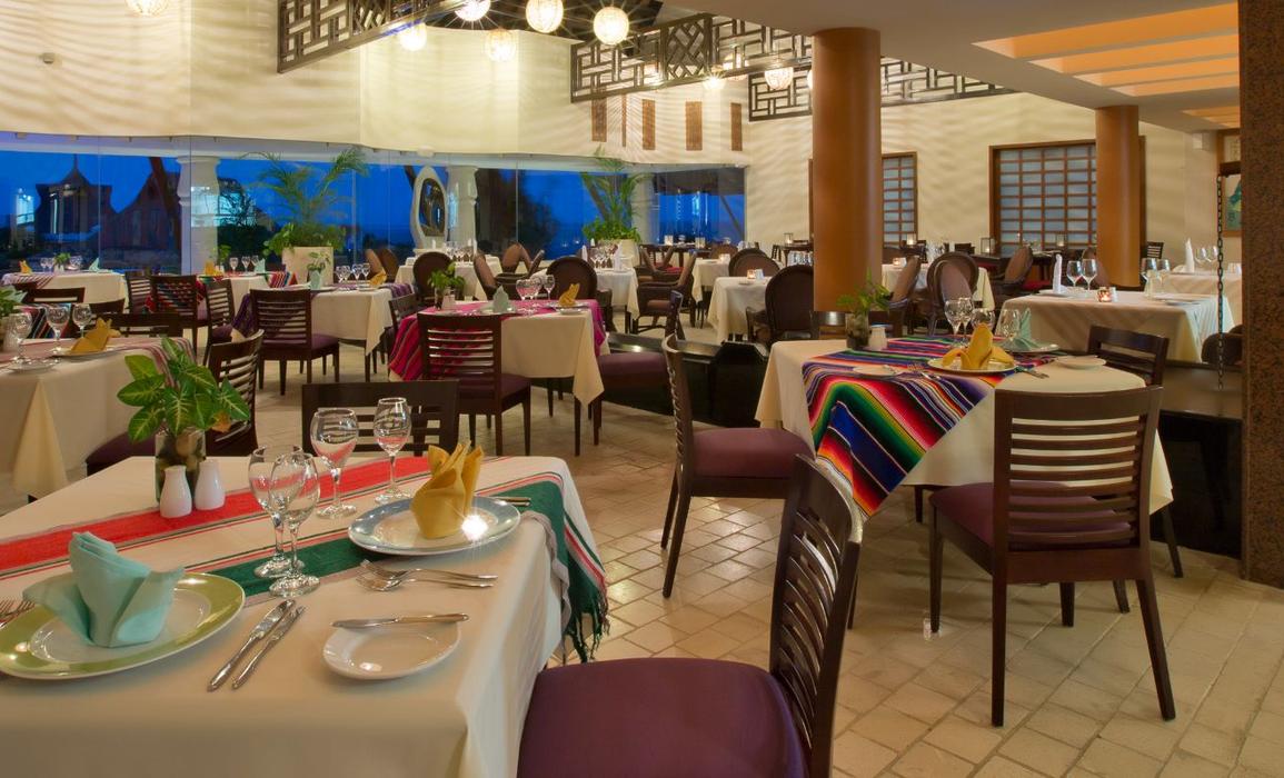 Restaurante Hotel Kore Tulum Retreat and SPA Resort Restaurante Hotel Kore Tulum Retreat and SPA Resort